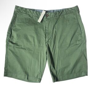 NWT J. CREW Men's Olive Green Casual Shorts Size 36